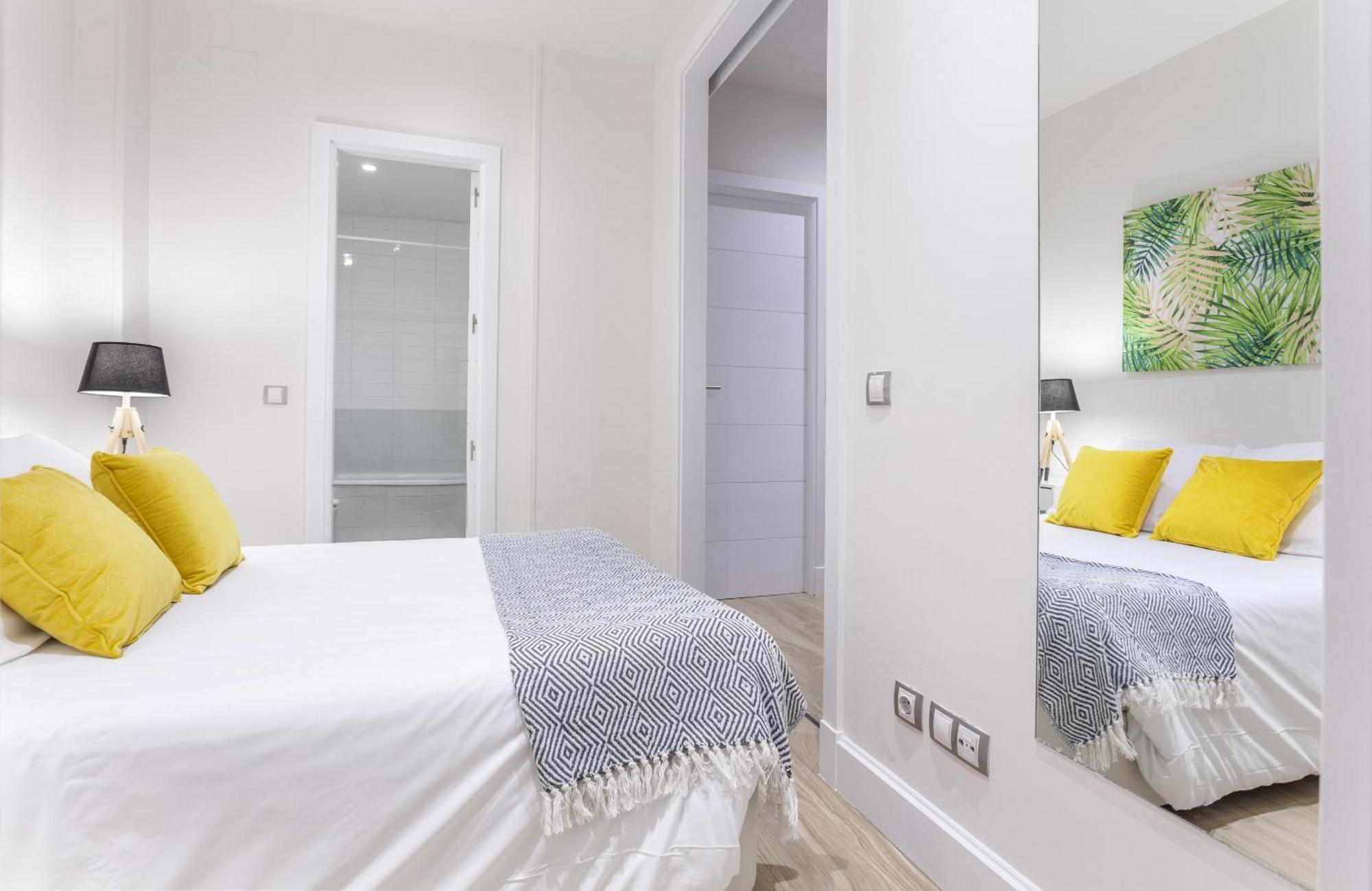 Universidad En Apartment
