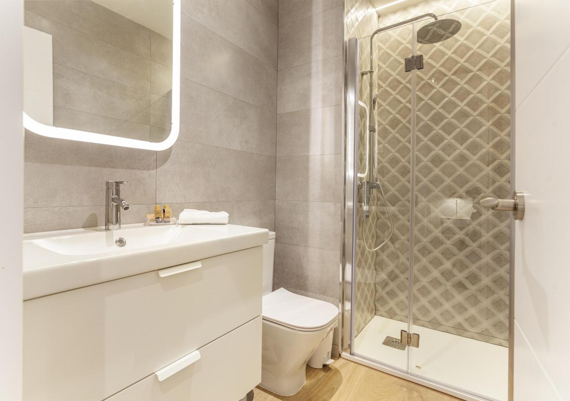 Apartment Universidad En Madrid