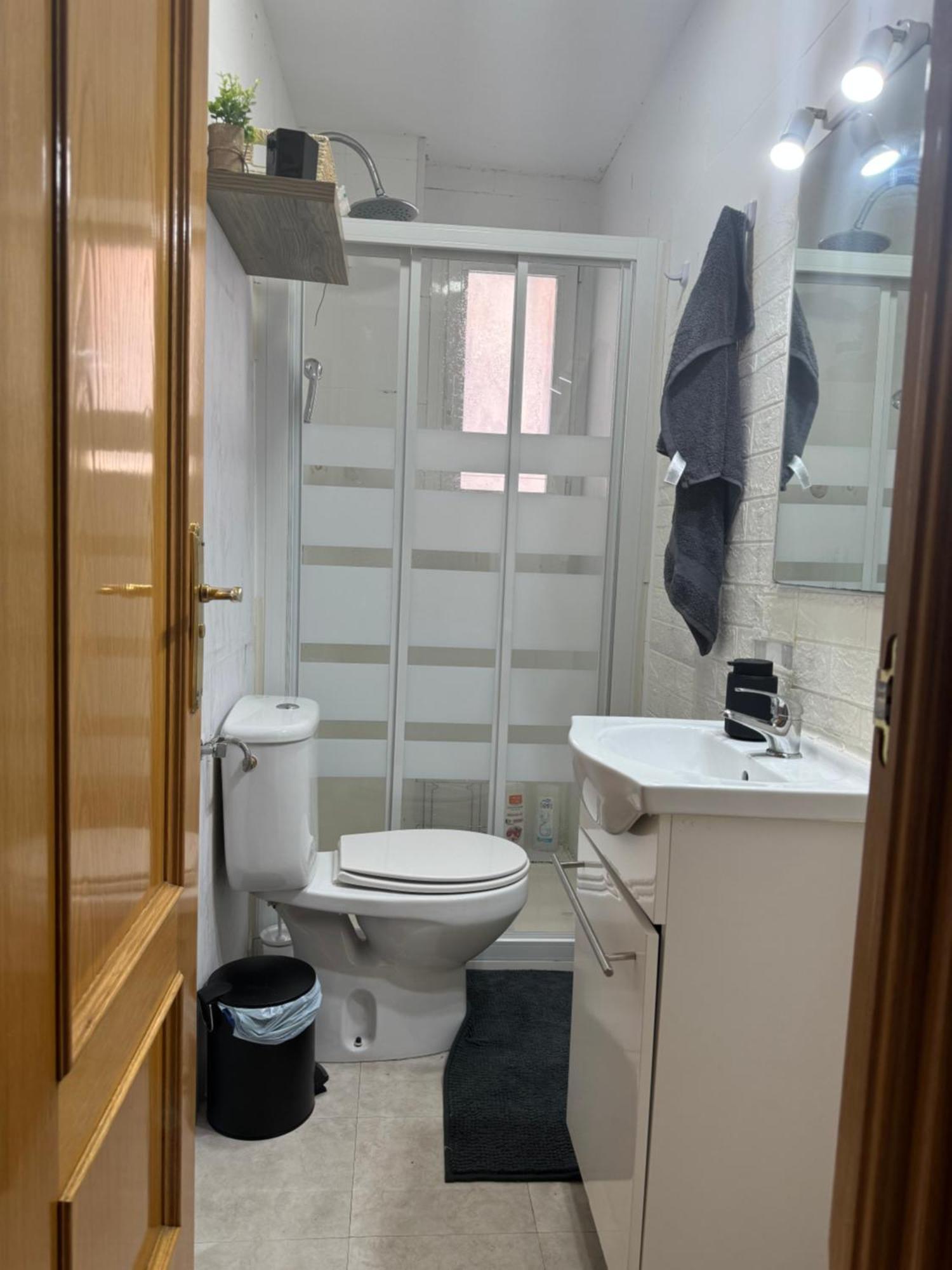 Guest house Habitacion Con Bano Compartido *