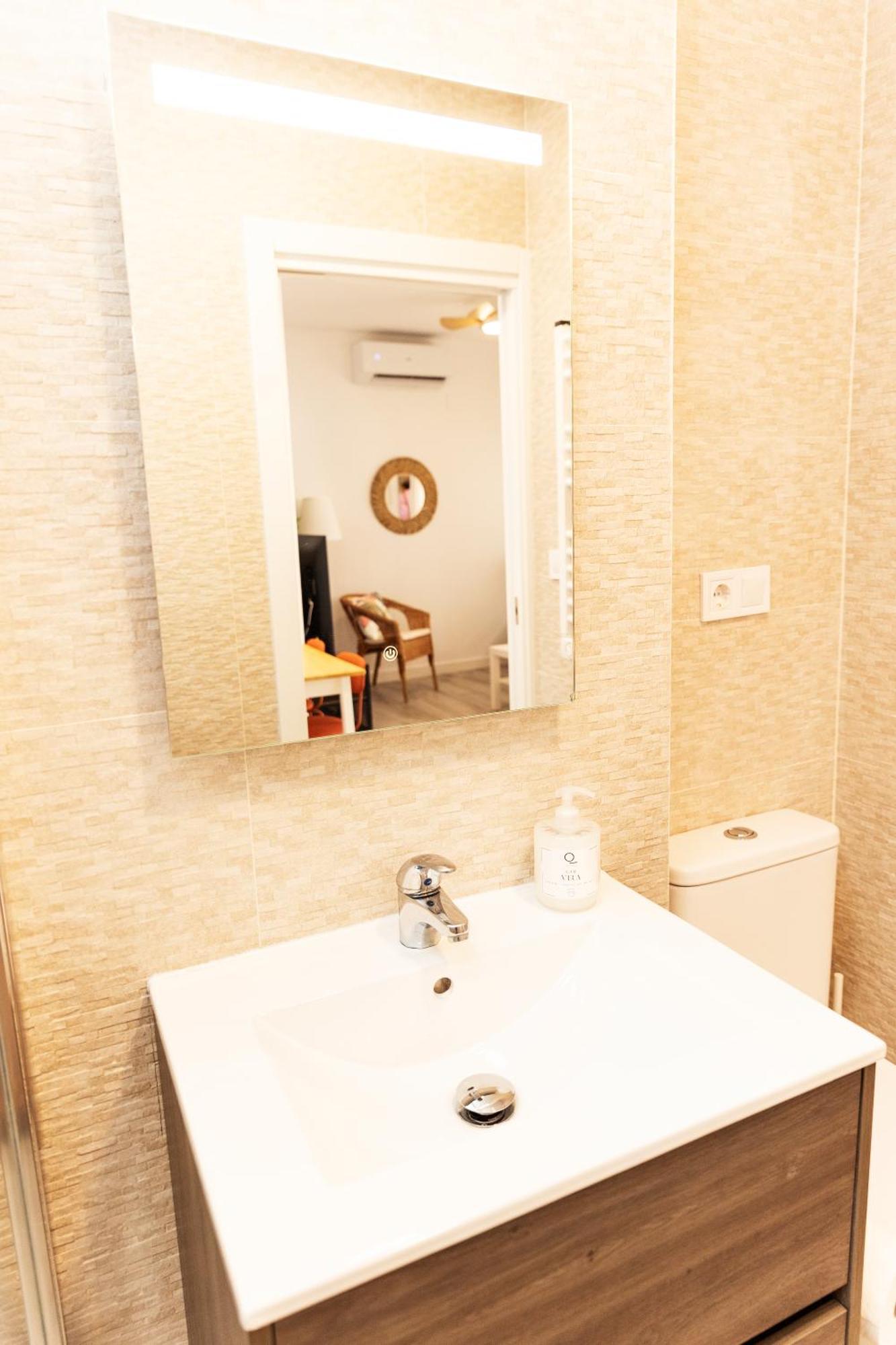 Chamartin Apartment *