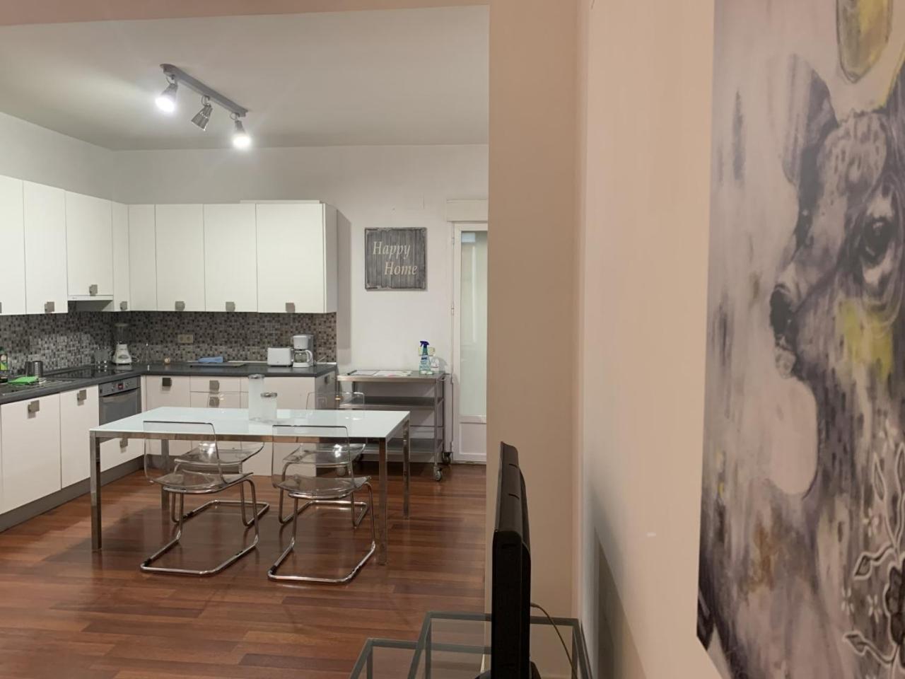 Modern Ii In Apartment Madrid
