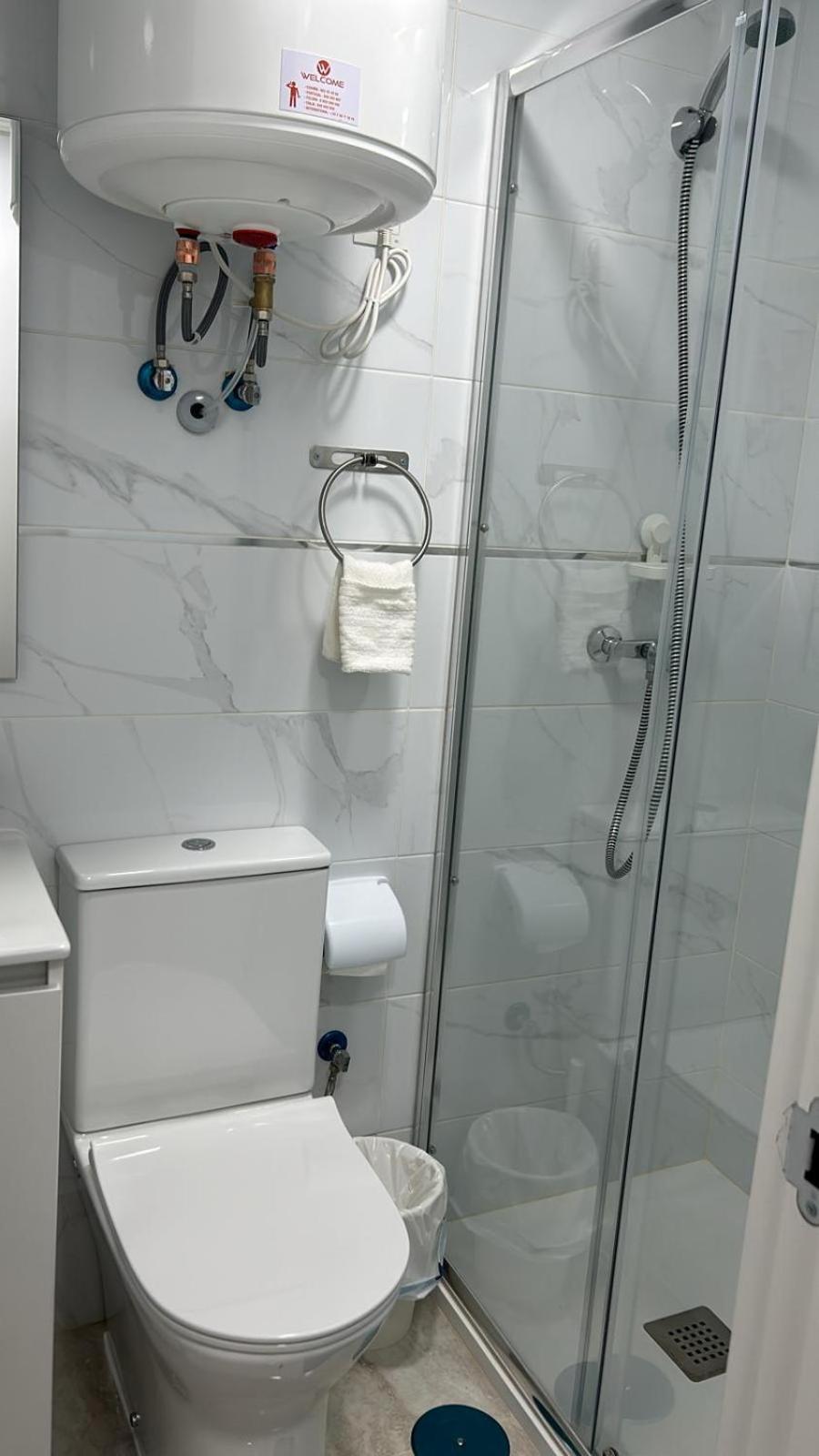 Doble Con Bano Privado En El Centro De Madrid