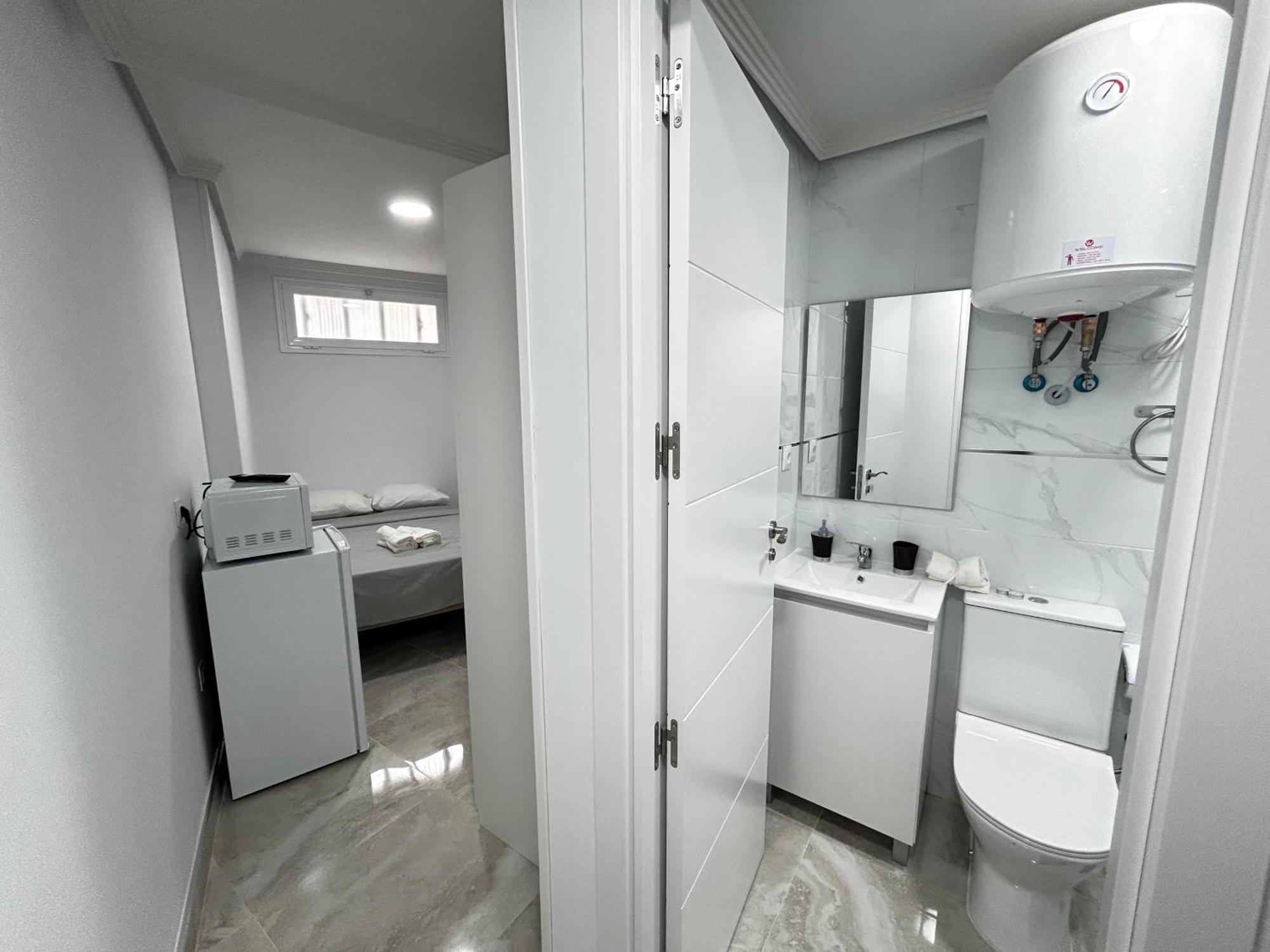 Doble Con Bano Privado En El Centro De Madrid