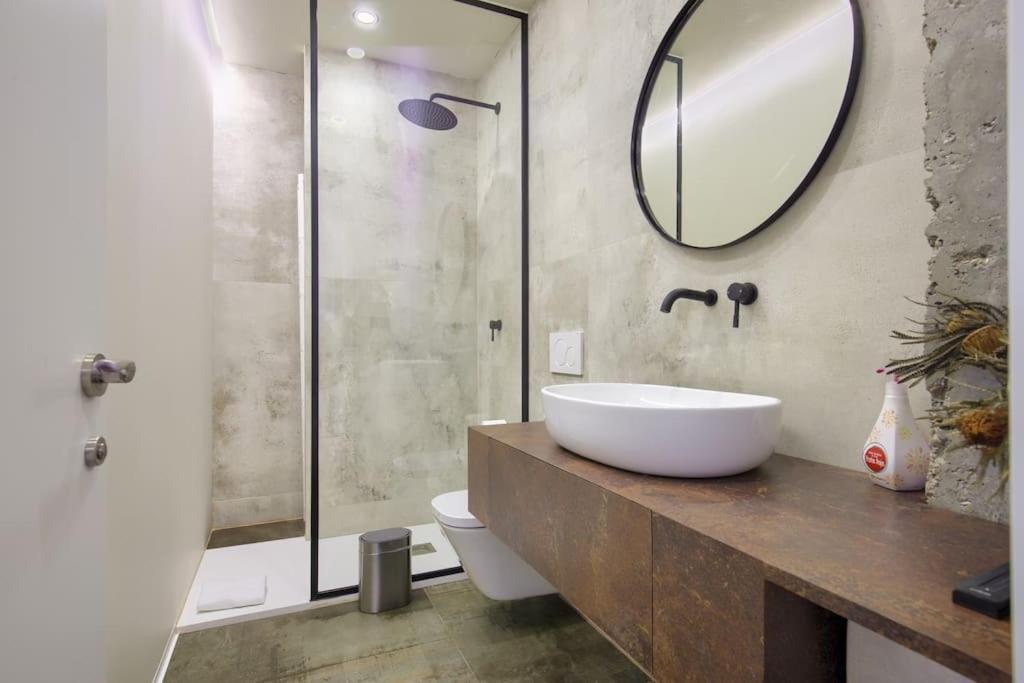 Rastro Modern By La Latina * Madrid