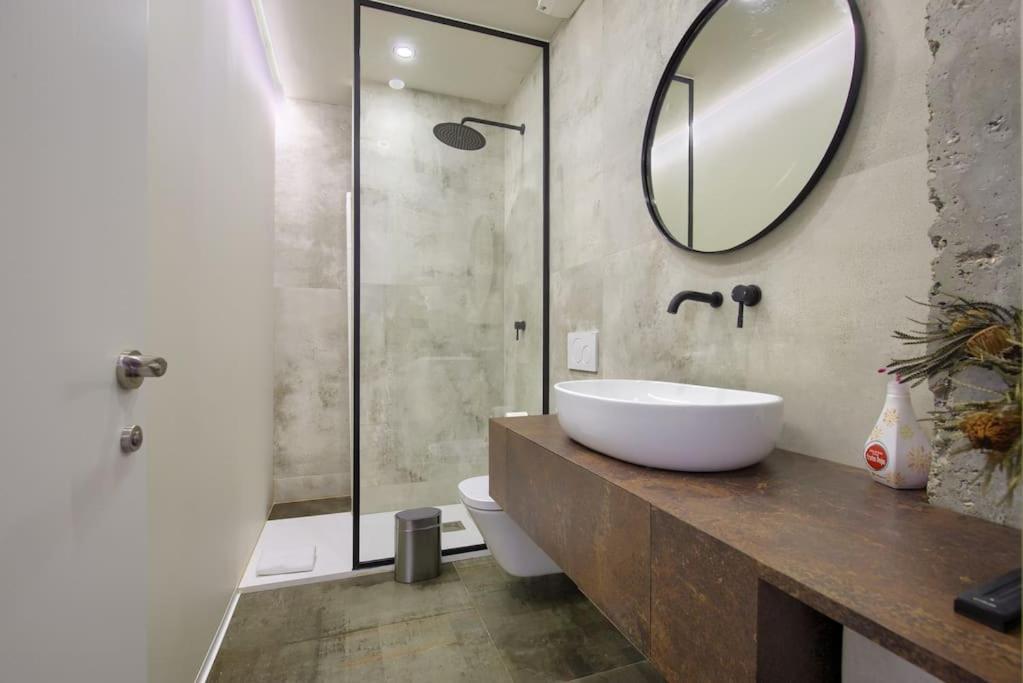 Rastro Modern By La Latina * Madrid