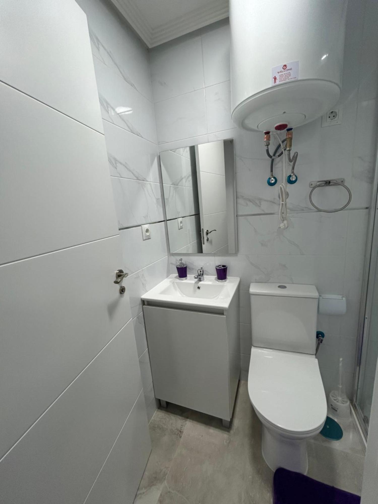 Bed & Breakfast Doble Con Bano Privado En El Centro De *