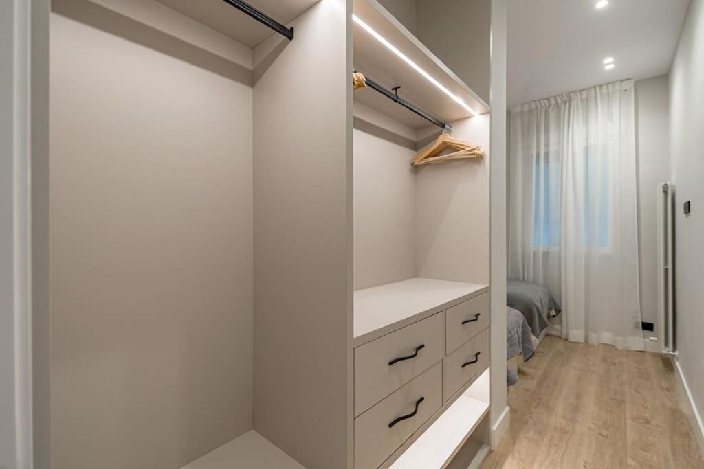 Apartment Centro Xiii Calle De La Paz 2br 2bh