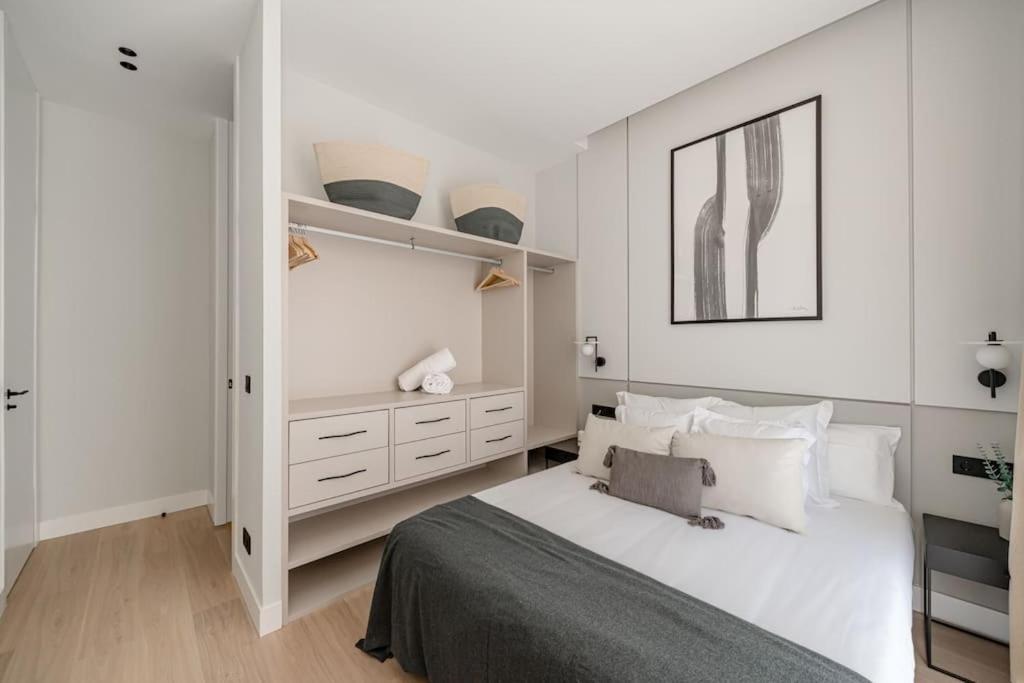 Centro X Calle San Jeronimo 2br 2bh *
