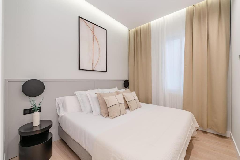 Centro X Calle San Jeronimo 2br 2bh *