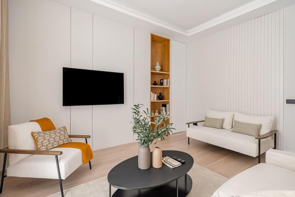 Centro X Calle San Jeronimo 2br 2bh Apartment