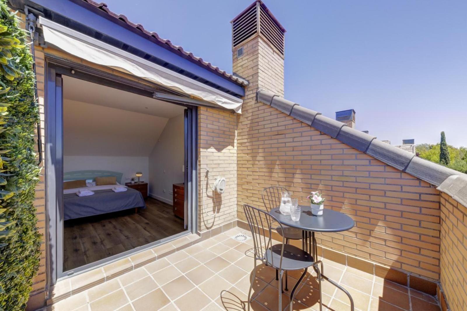 El Palomar Apartment