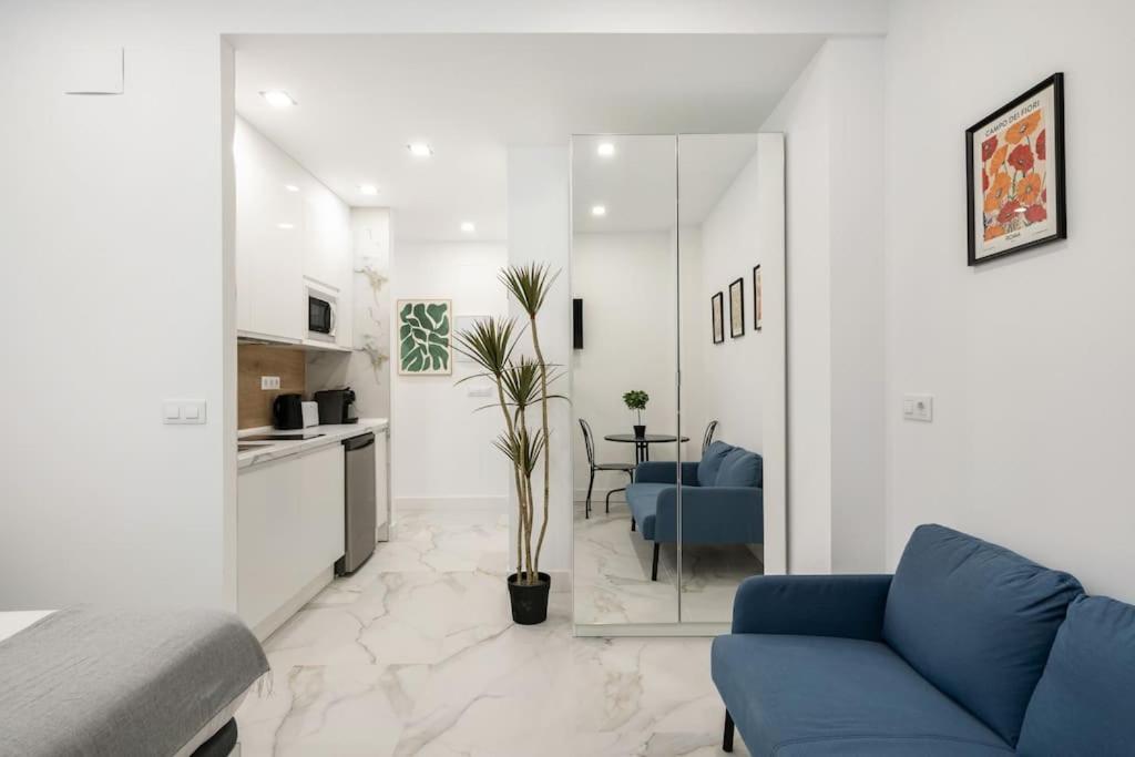 Apartment In Ley2