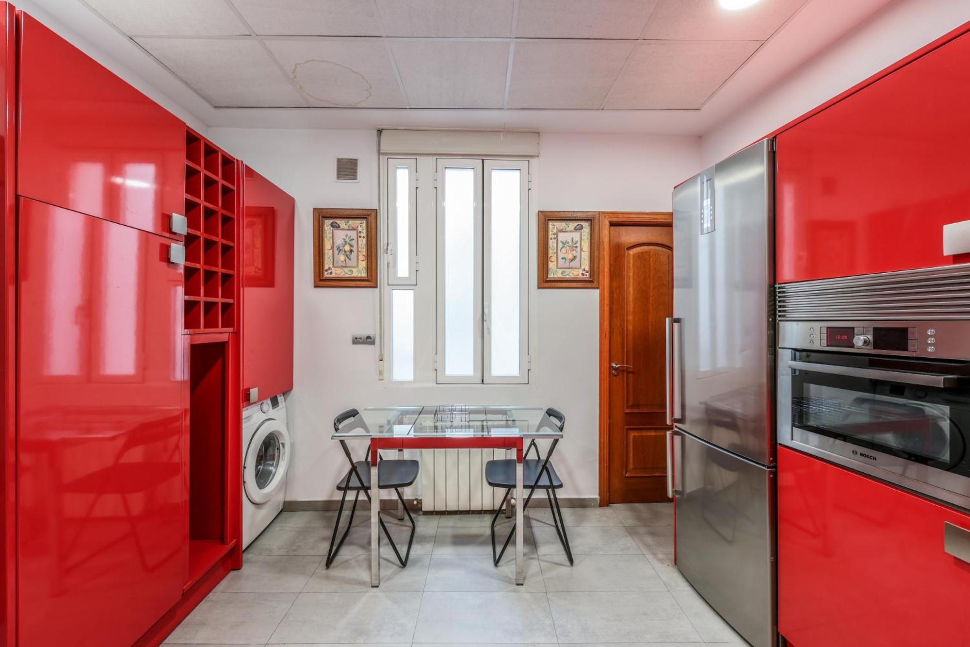 Comodo A Pasos De Callao Apartment *