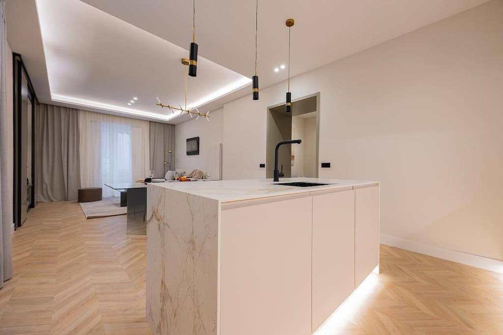 Apartment Malasana Iv Calle Palma 2br 2bh Madrid