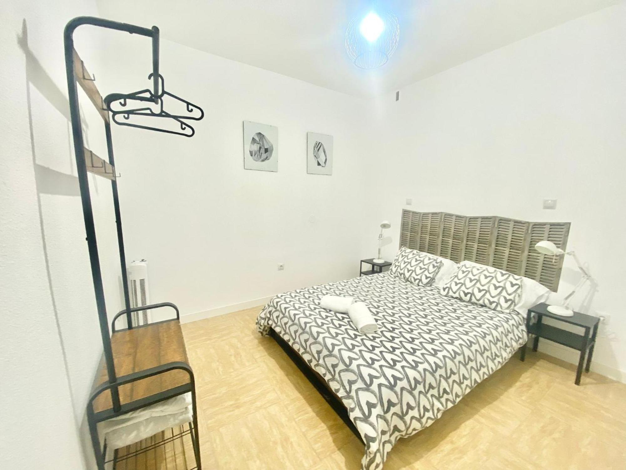 Mendez Alvaro Callejo Street Apartment *