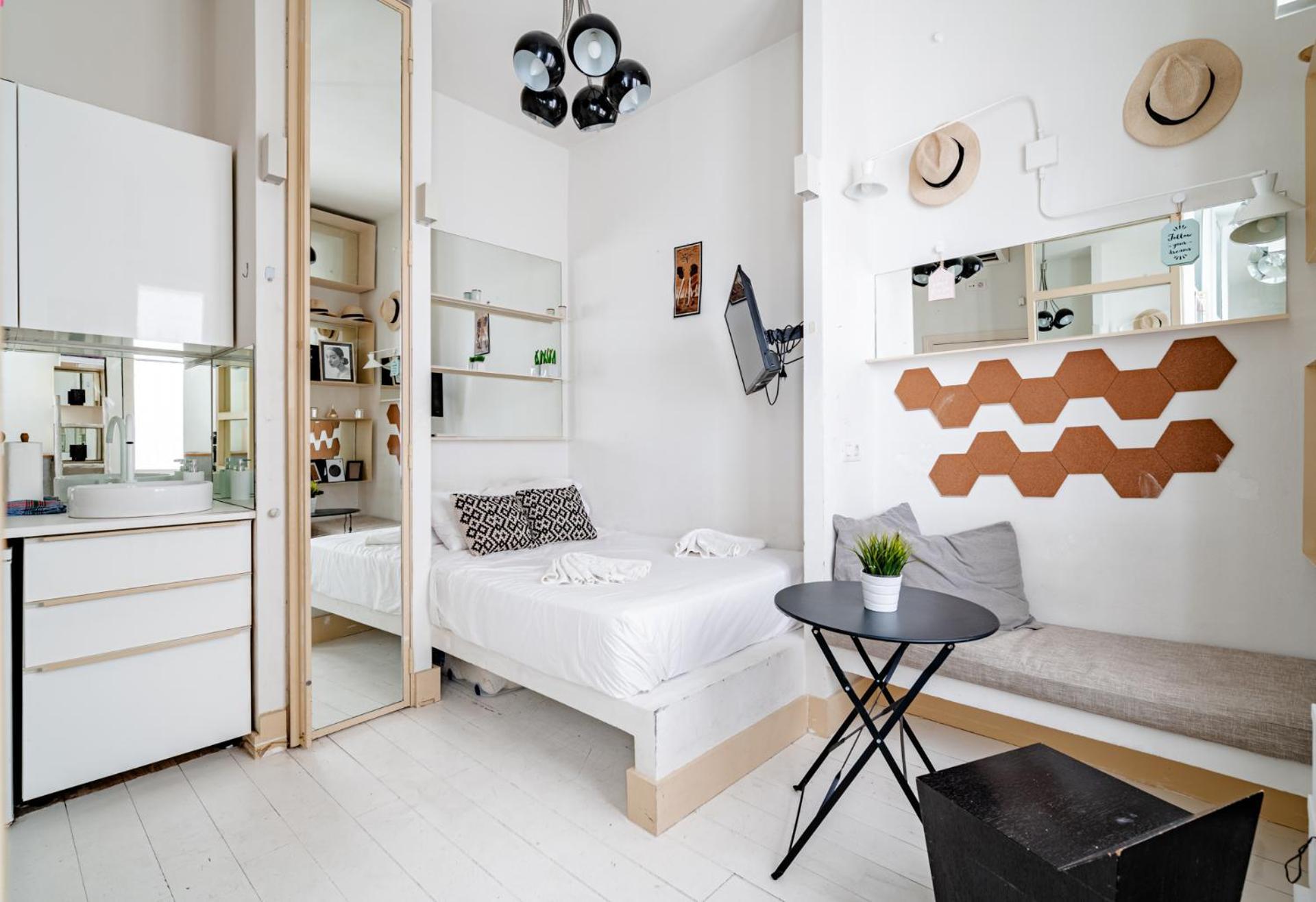 El Mesonero De La Puebla Apartment *