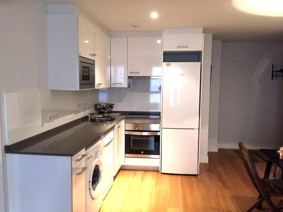 Elegant Apartment *