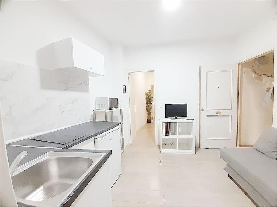 Ac26c Piso 2 Salon Chamberi Apartment Madrid