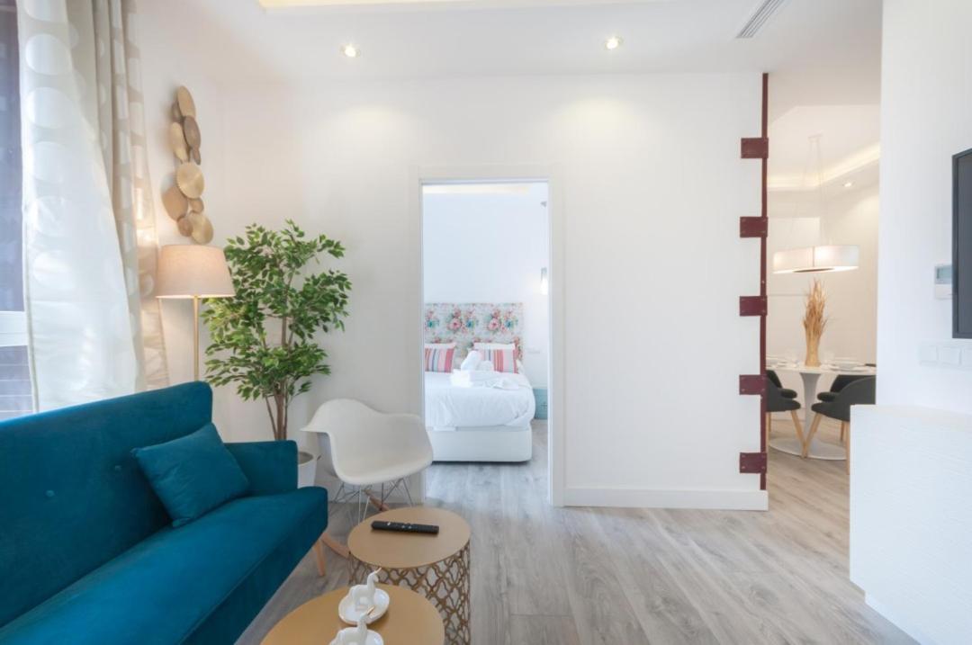 Apartment 2 Bedrooms 1 Bathroom Furnished - Lavapies - Modern Stylish *