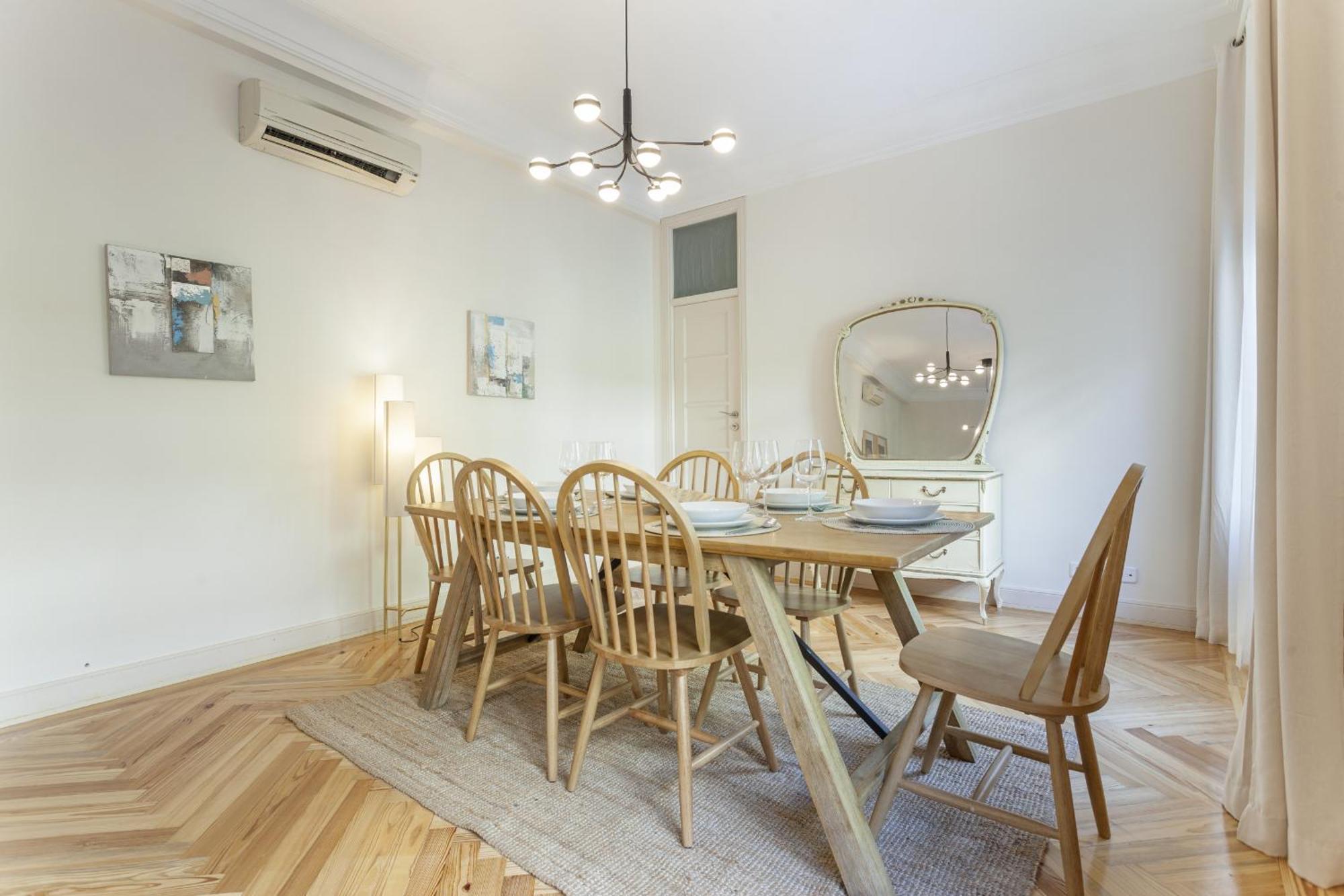 Retiro Place En Apartment Madrid