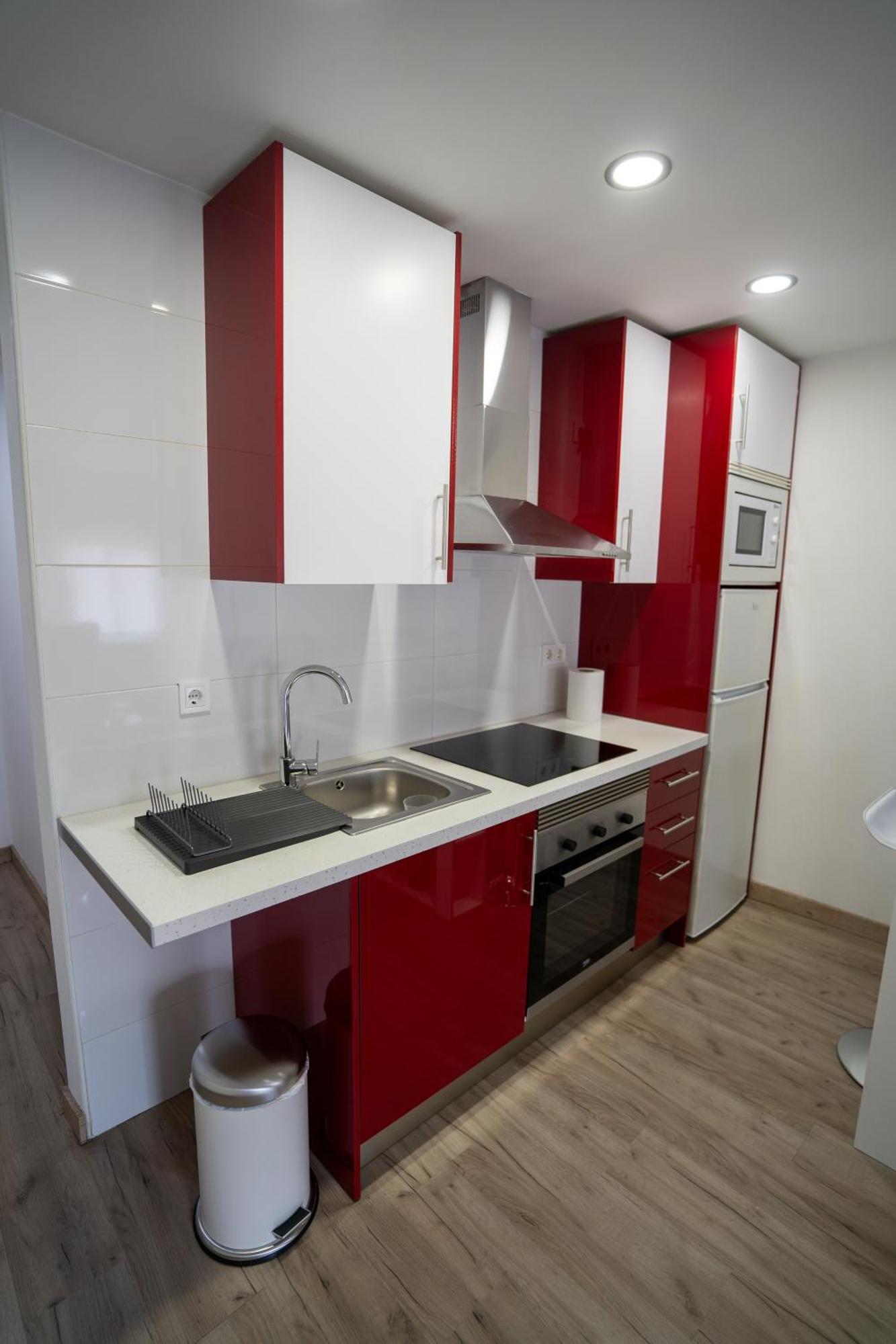 Apartment Comodo Piso Cerca Del Aeropuerto By Bebalmy