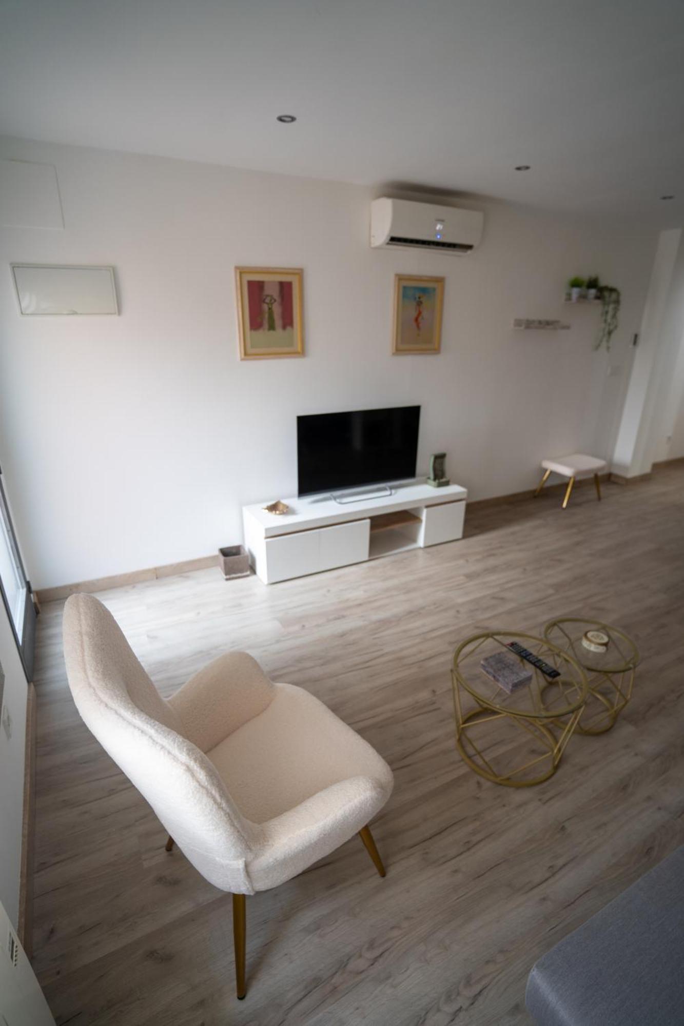 Comodo Piso Cerca Del Aeropuerto By Bebalmy Apartment *