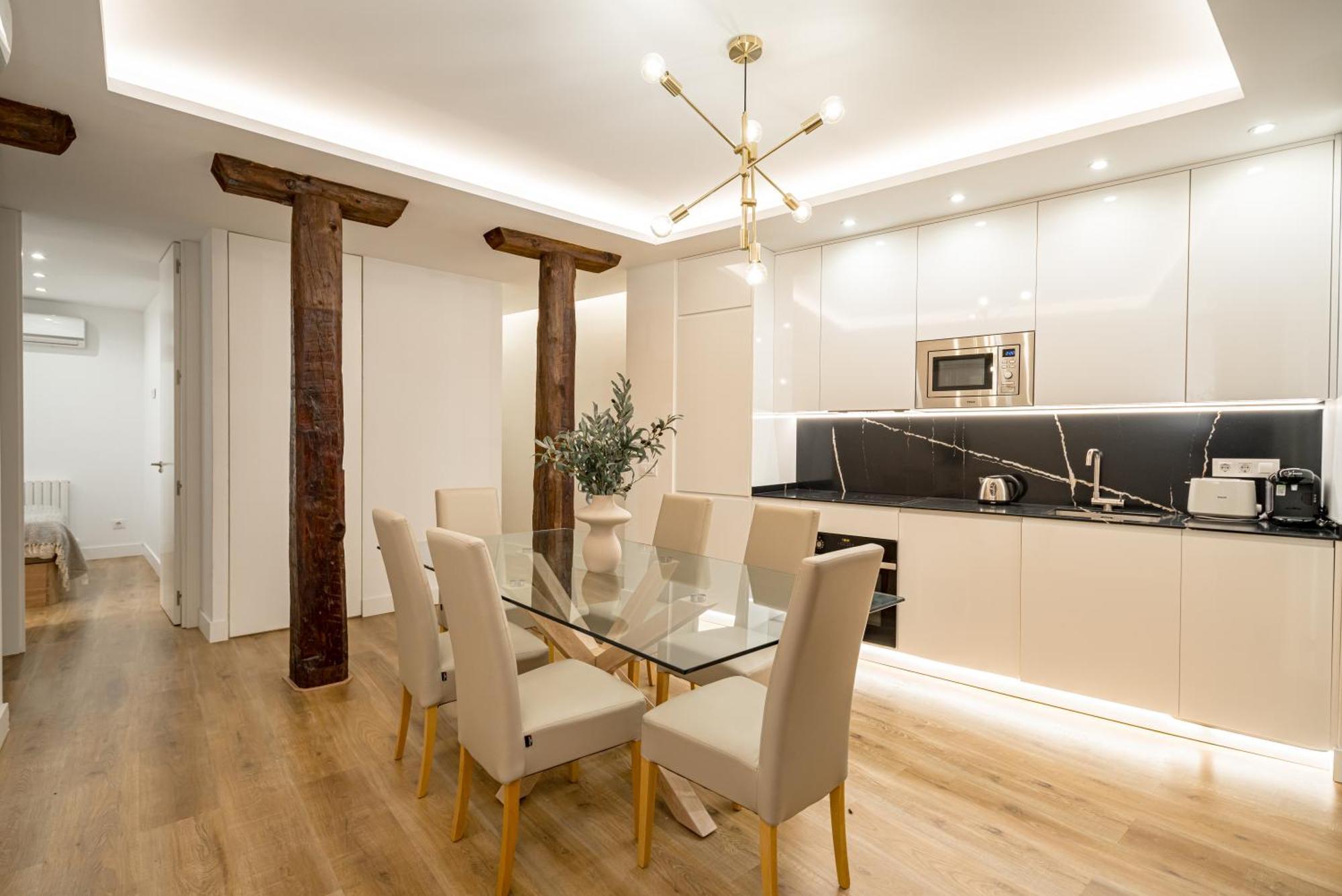 Chueca Viii Calle Hortaleza 3br 3bh