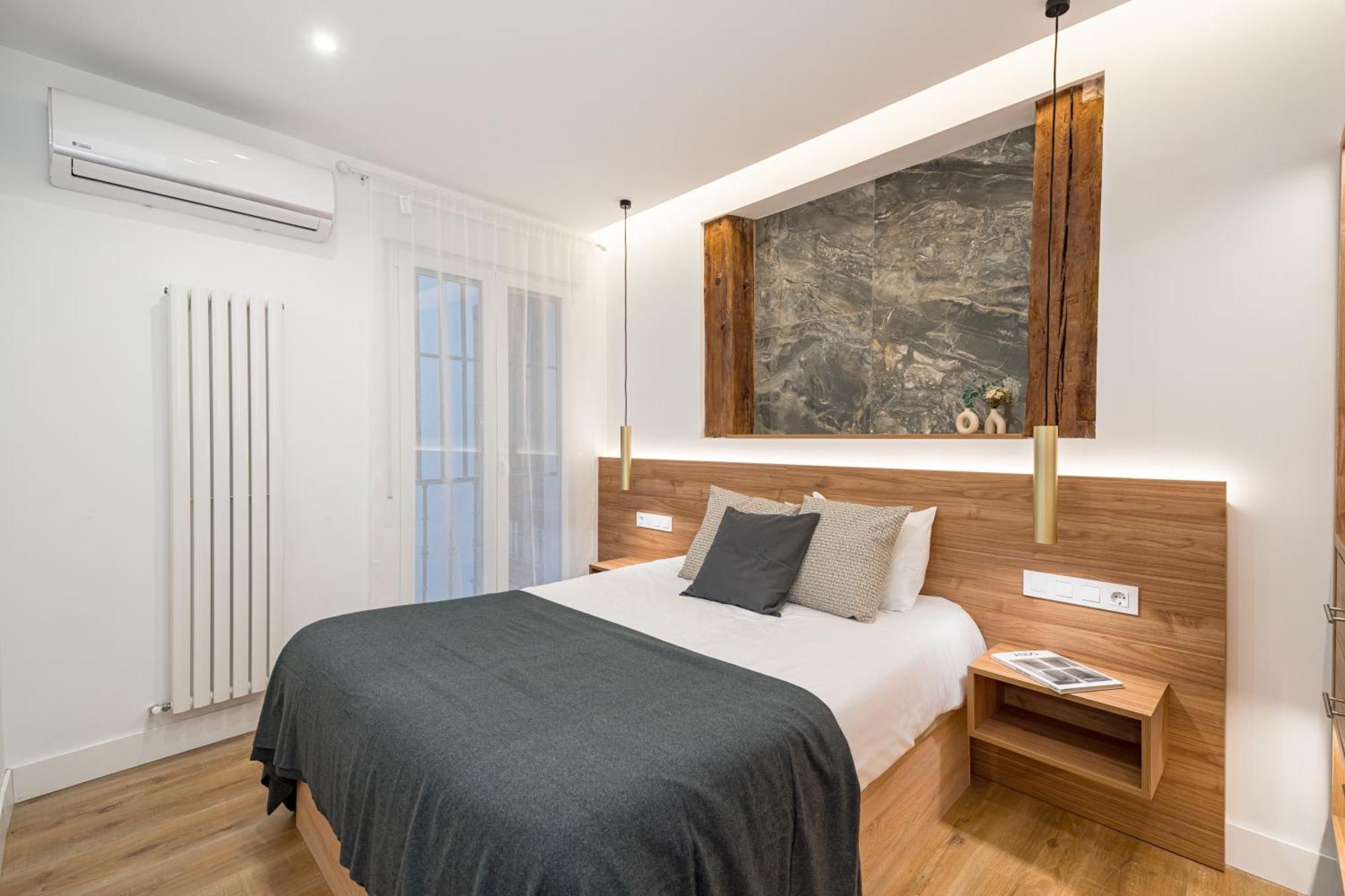 Chueca Viii Calle Hortaleza 3br 3bh Apartment