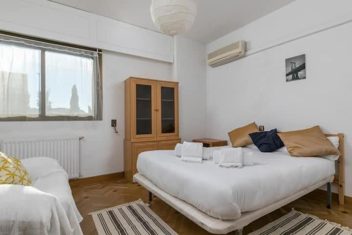 Apartamento De 200m2 En Retiro Con Piscina Apartment *