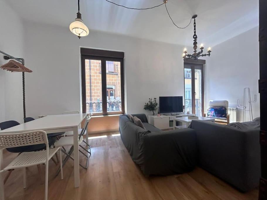 Apartment Stunning For 7 Pax - Cvb