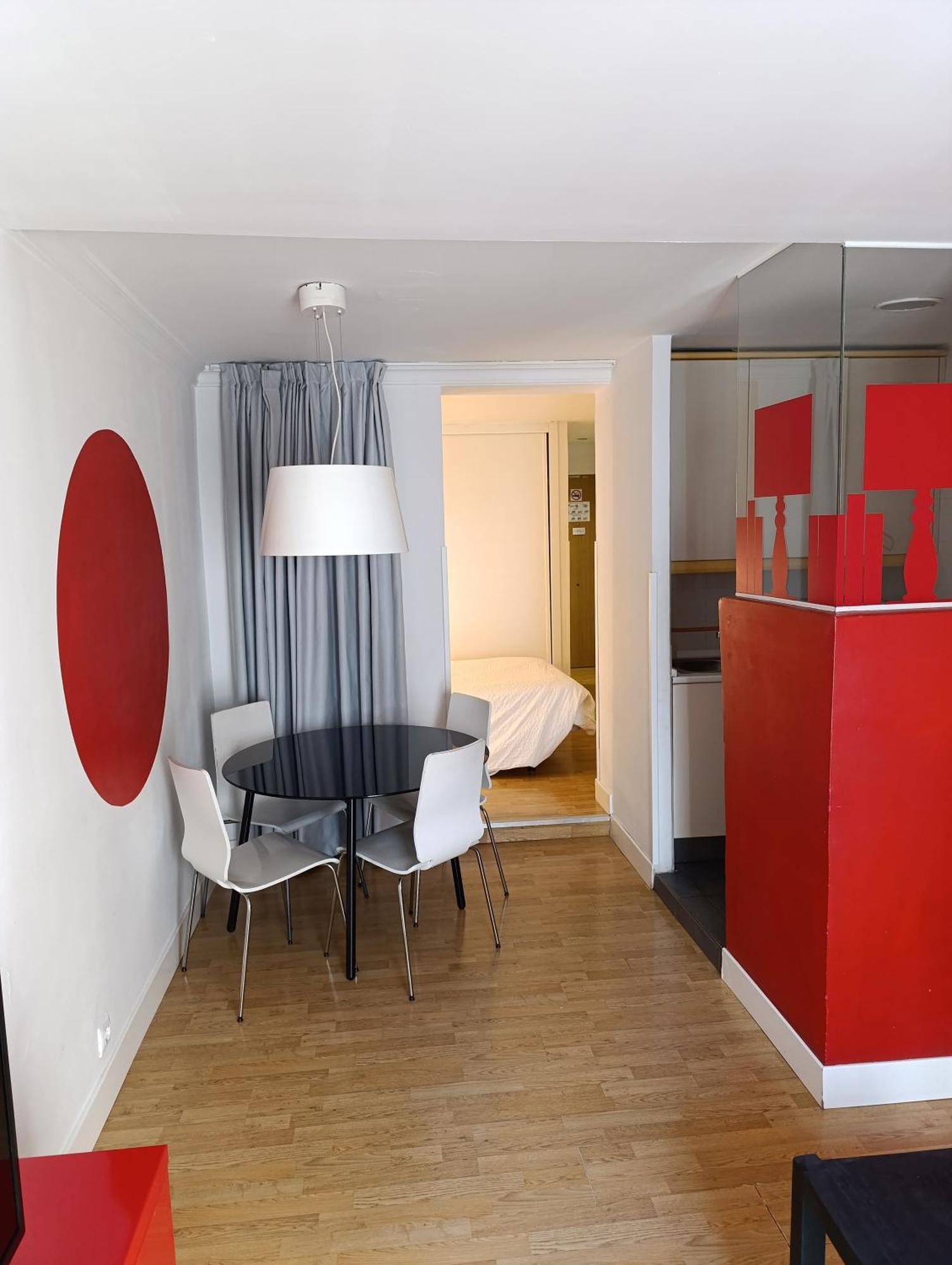 Apartamento En Huertas Madri