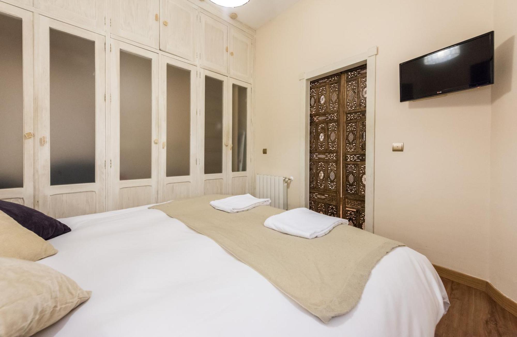 Downtown Jacuzzi Apartment Madrid