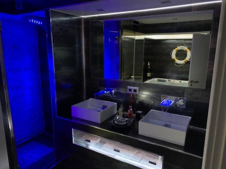 Apartment Duplex Para 8 Personas Con Sauna Jacuzzi Y Cine