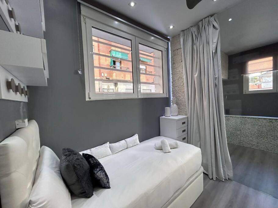 Duplex Para 8 Personas Con Sauna Jacuzzi Y Cine Madrid