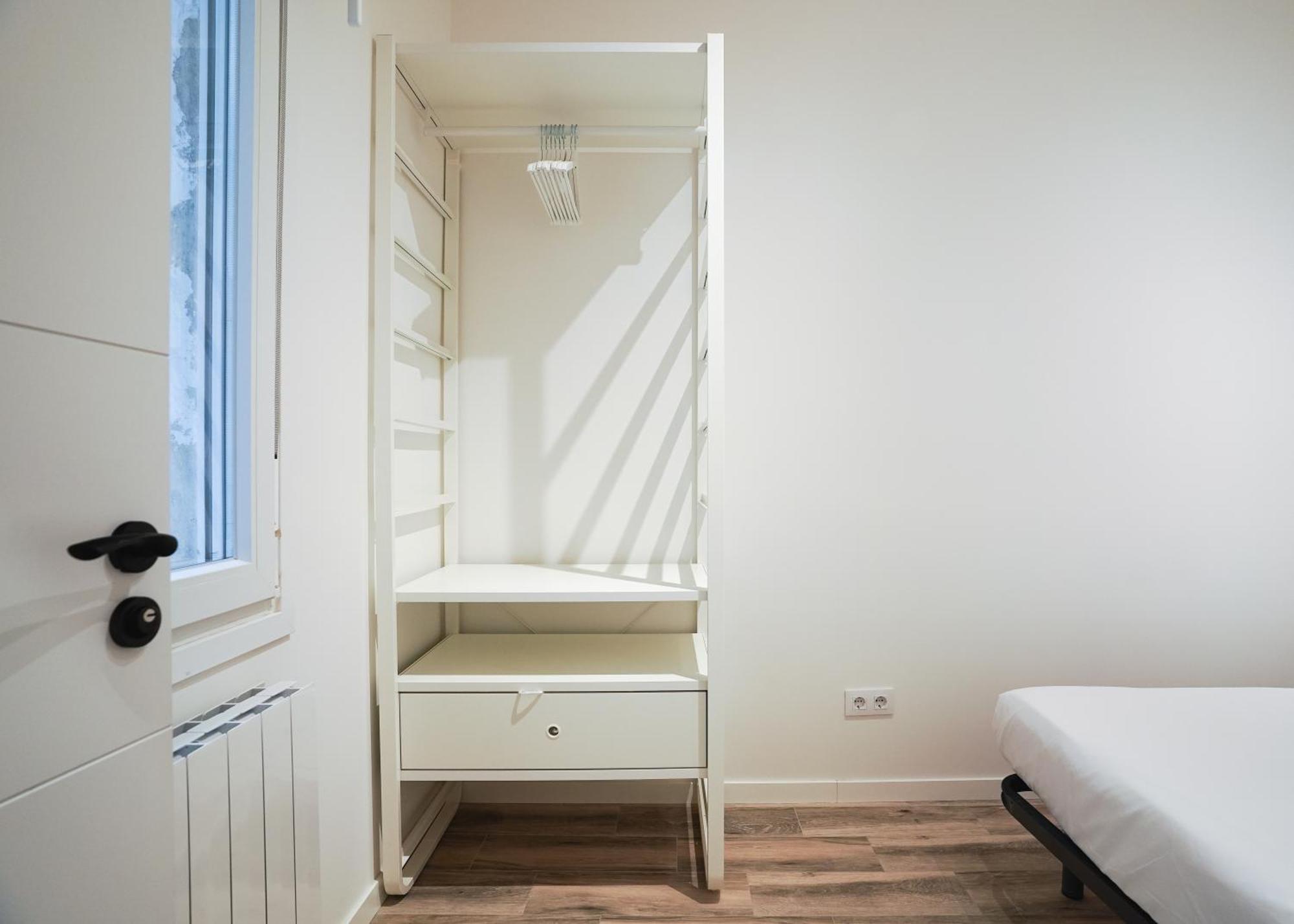 Modern And Cozy-3 Bedrooms 1 Bathroom-delicias