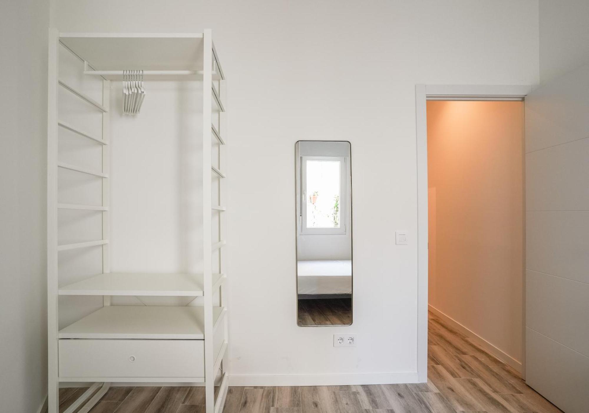 Modern And Cozy-3 Bedrooms 1 Bathroom-delicias Apartment *