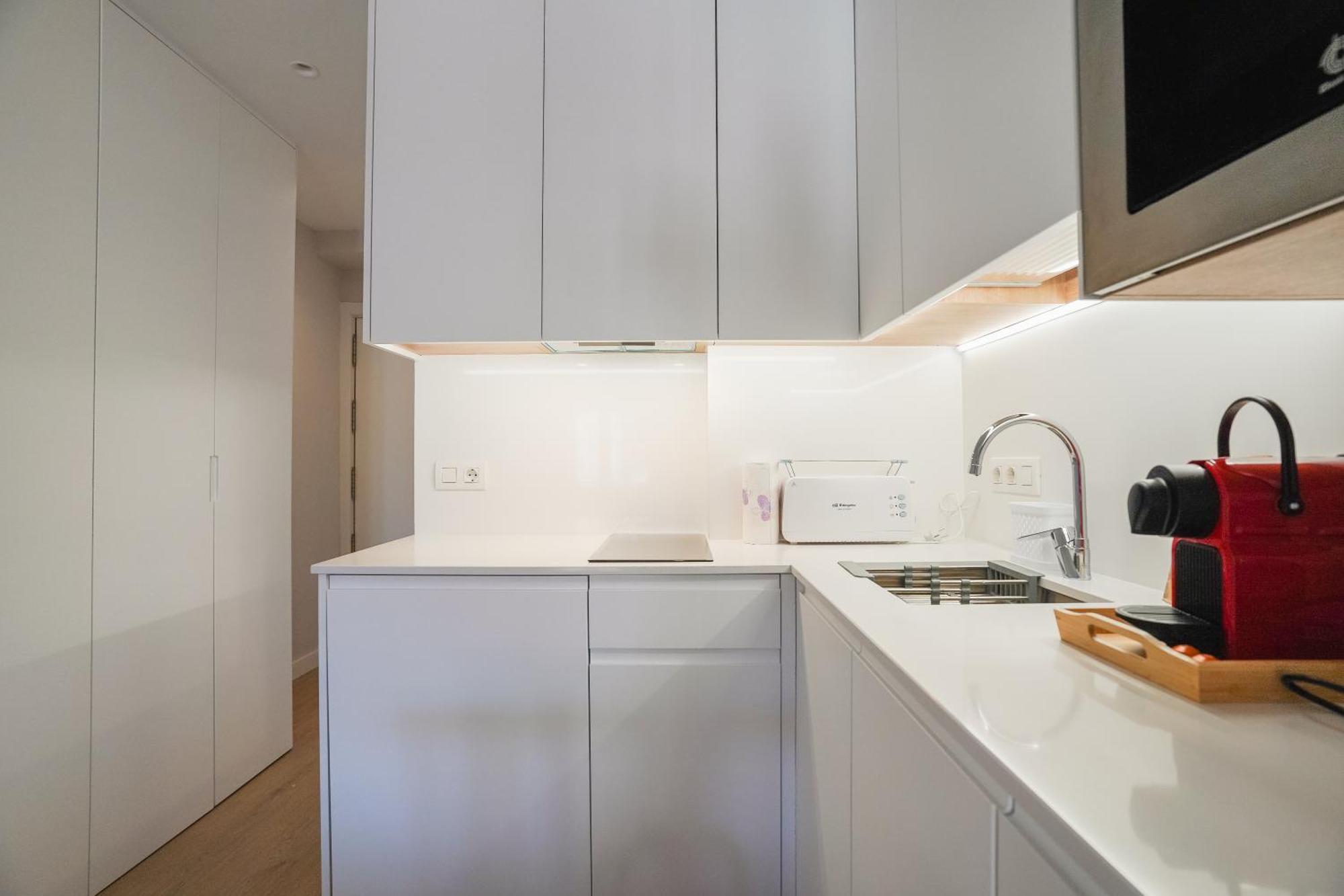Cozy Studio-chamberi Apartment