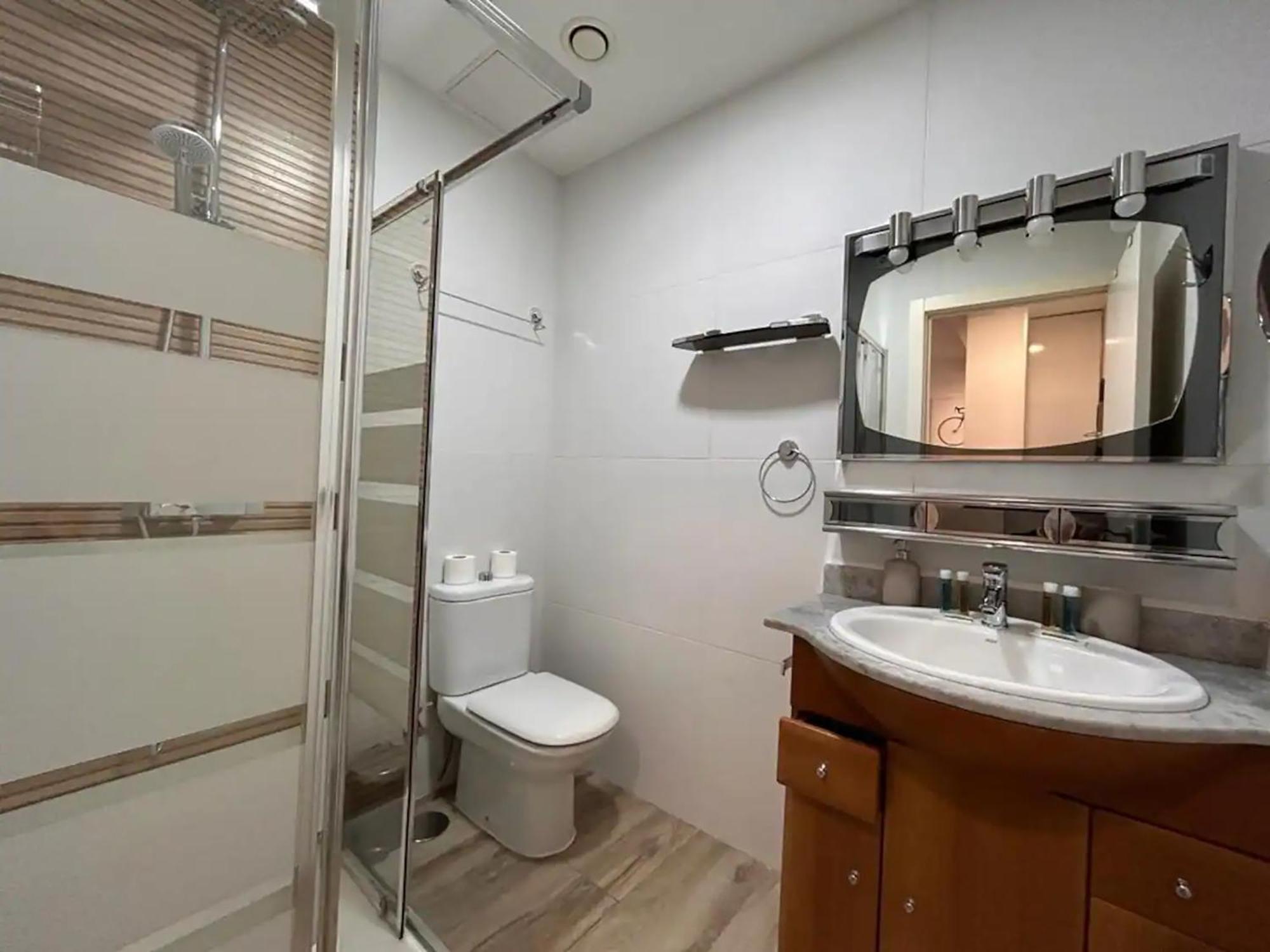 Charming Rio Manzanares Apartment Madrid
