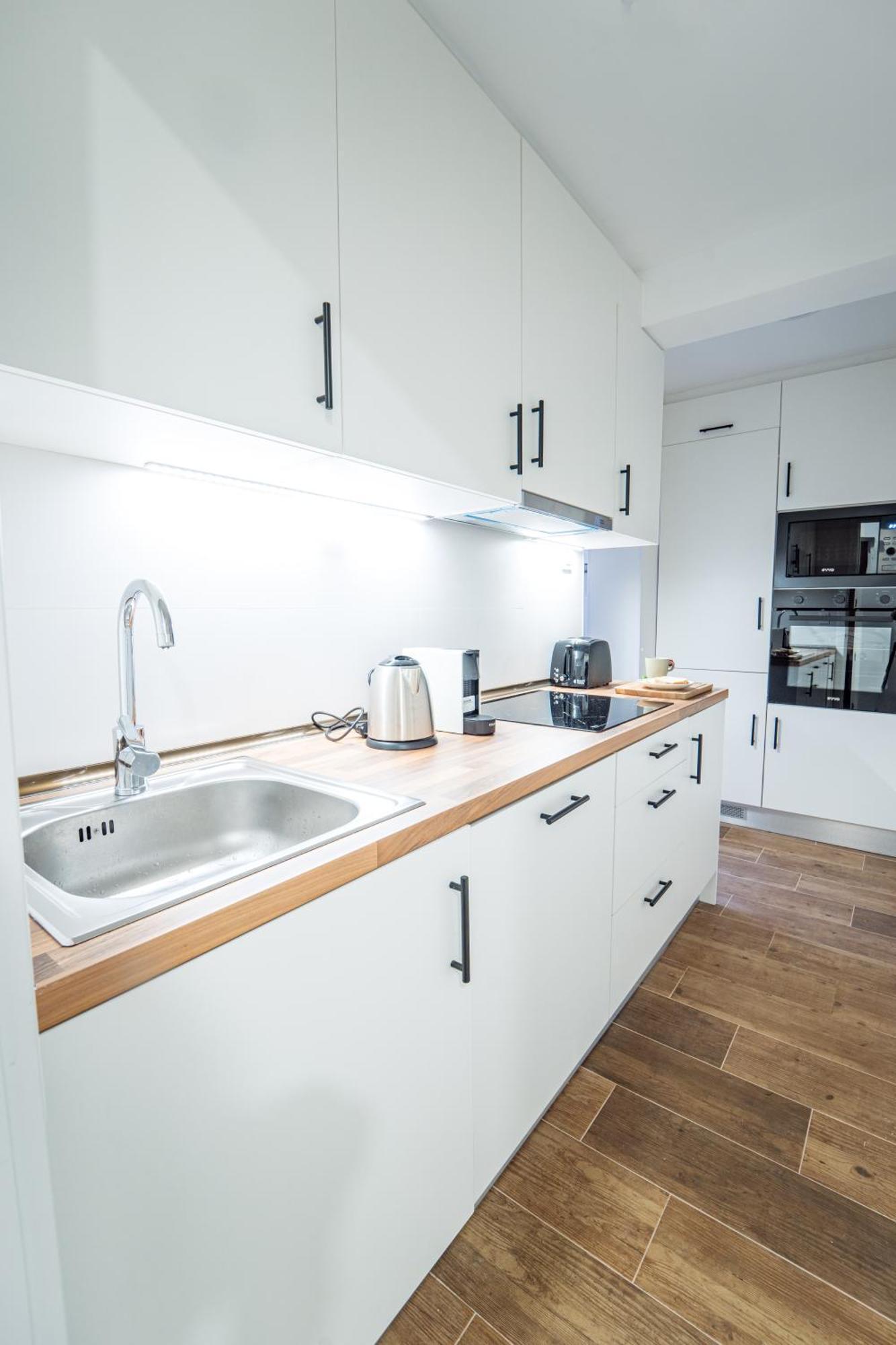 Apartment Nuevo Cerca Del Ifema By Bebalmy