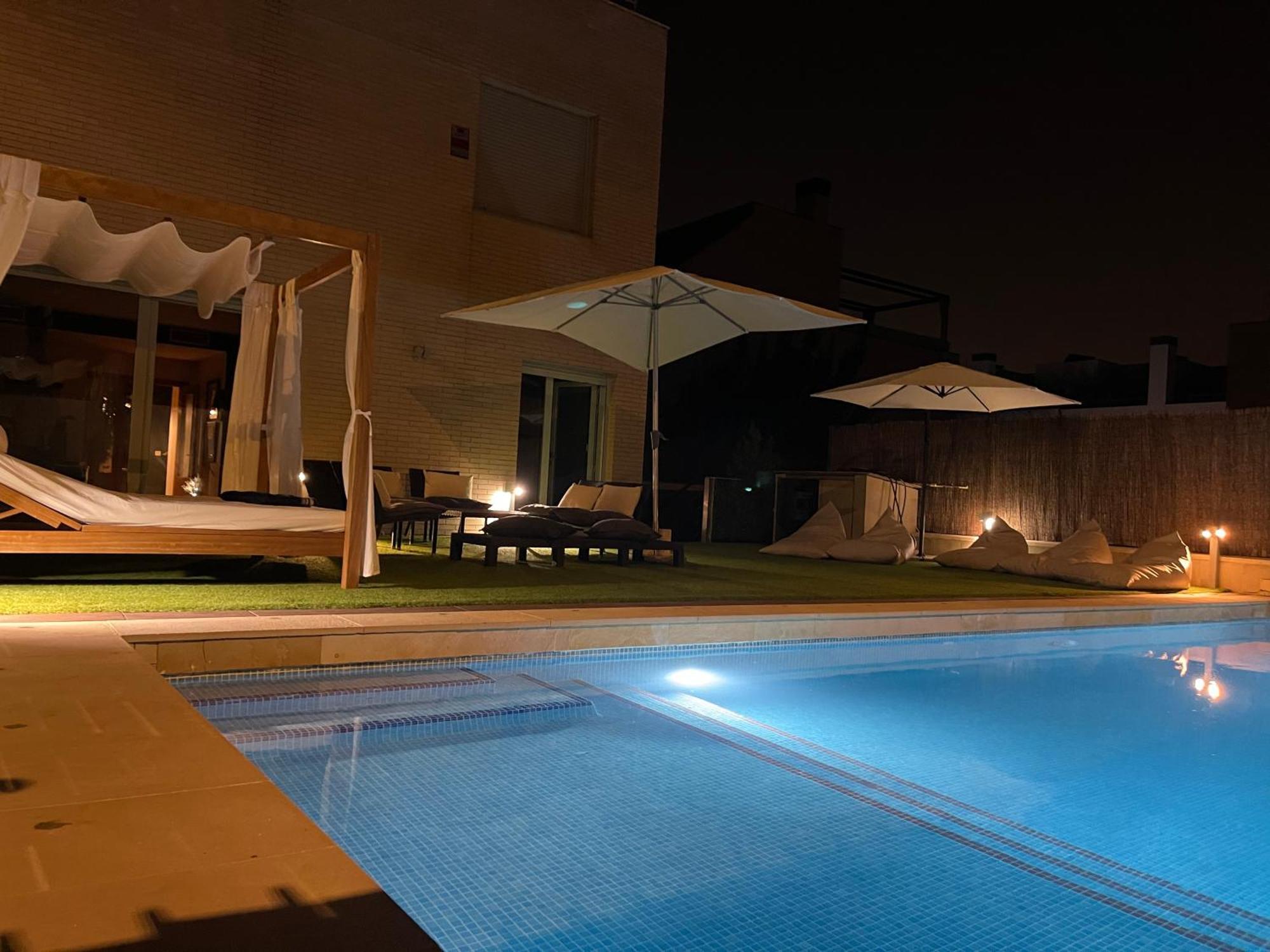 Valdevebas Con Piscina *
