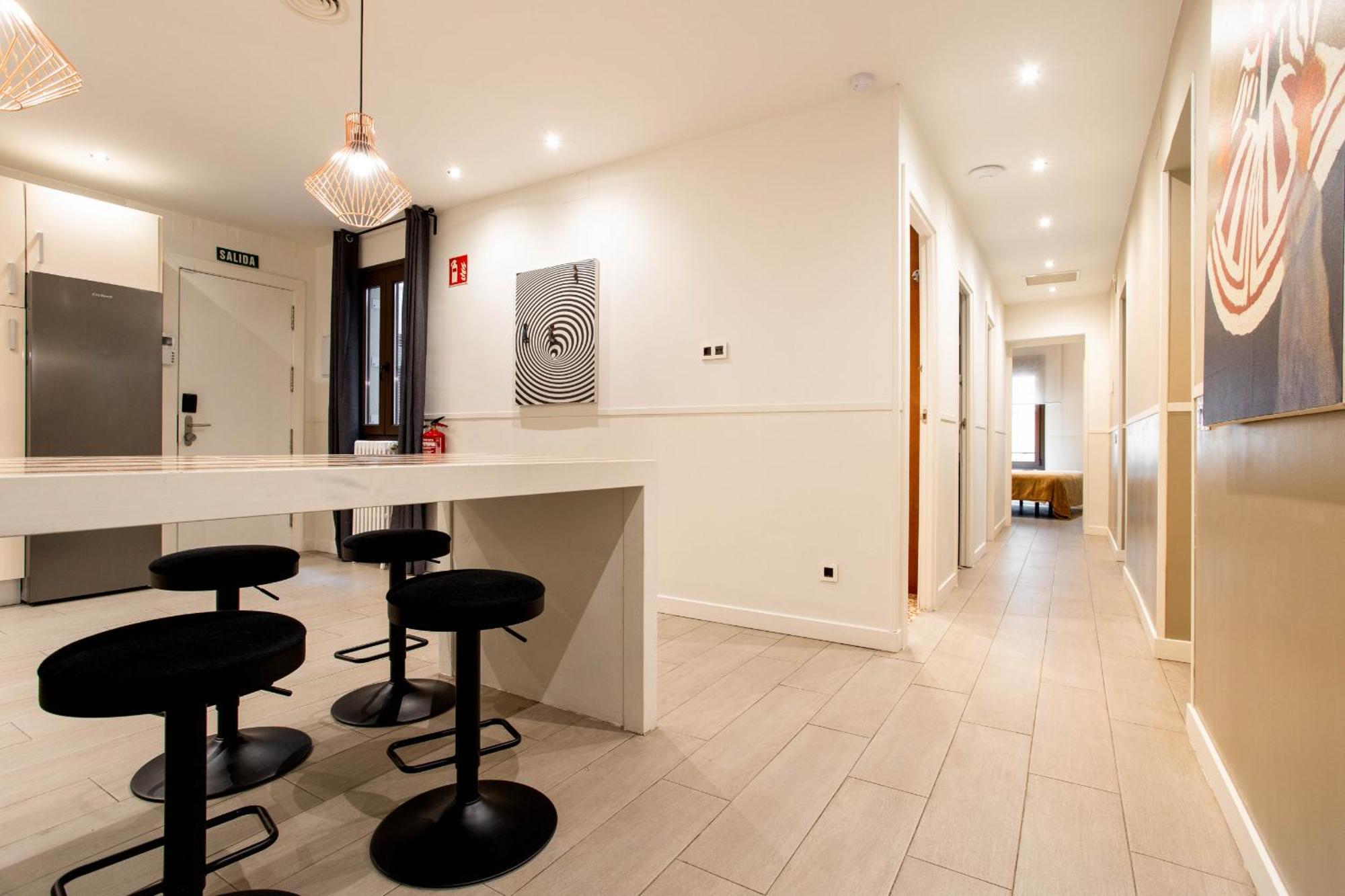 Apartment Apolo En