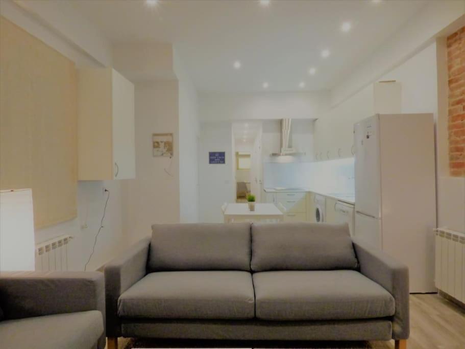 Apartment Juvenil En La Mejor Zona De