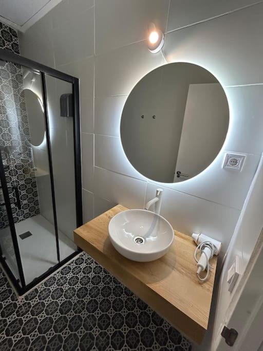 Apartamento Recien Reformado Con 5 Y 3 Banos