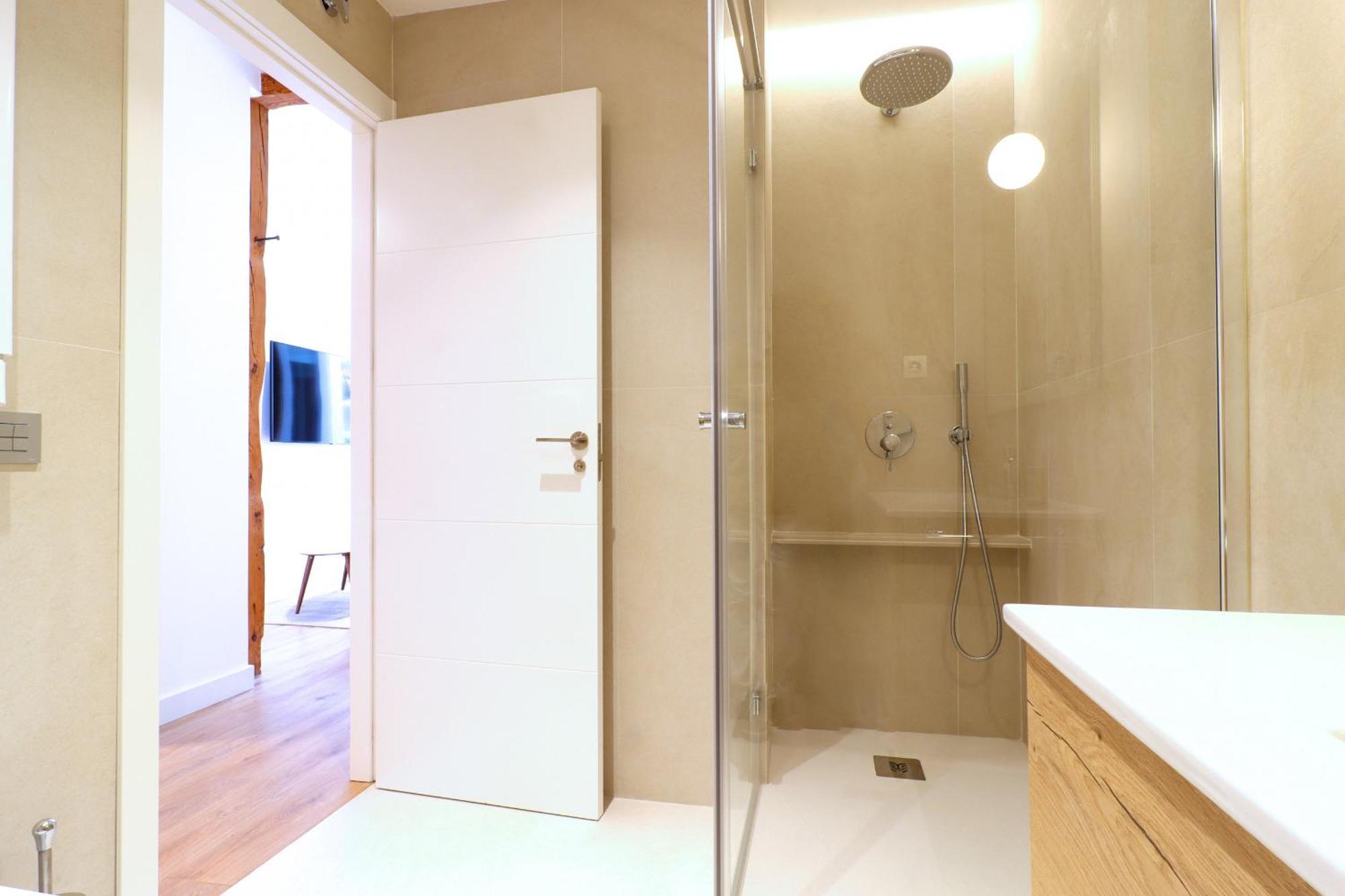 Reina Sofia I Apartamento *