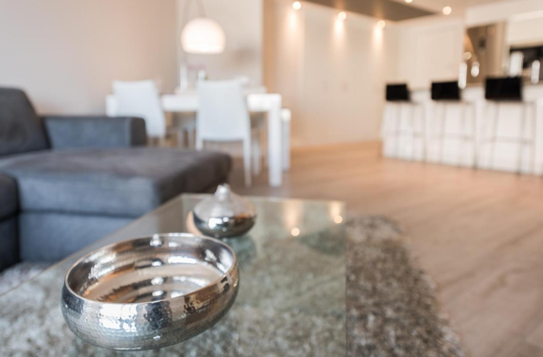 Apartment Torre Plaza Madrid