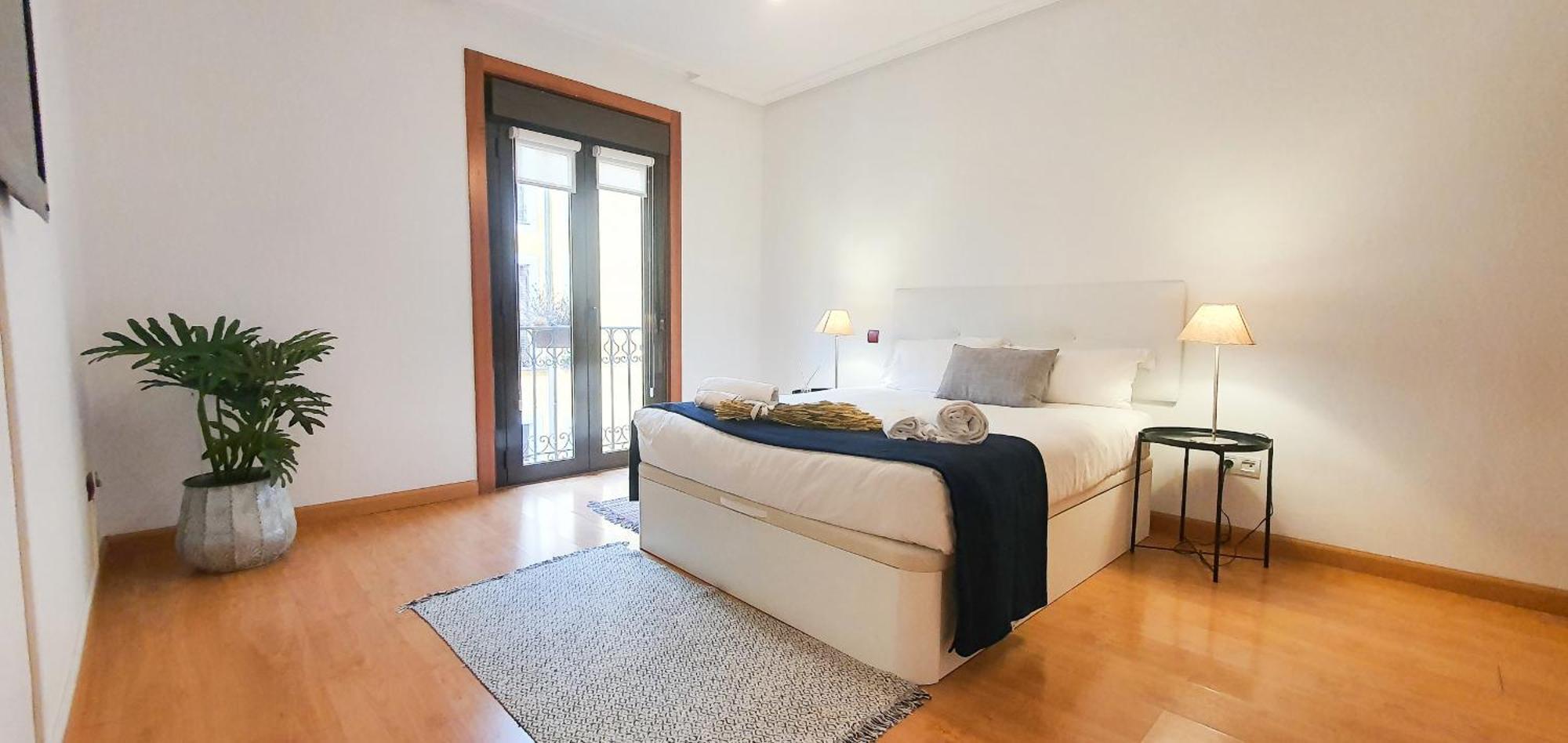 Apartment Centric