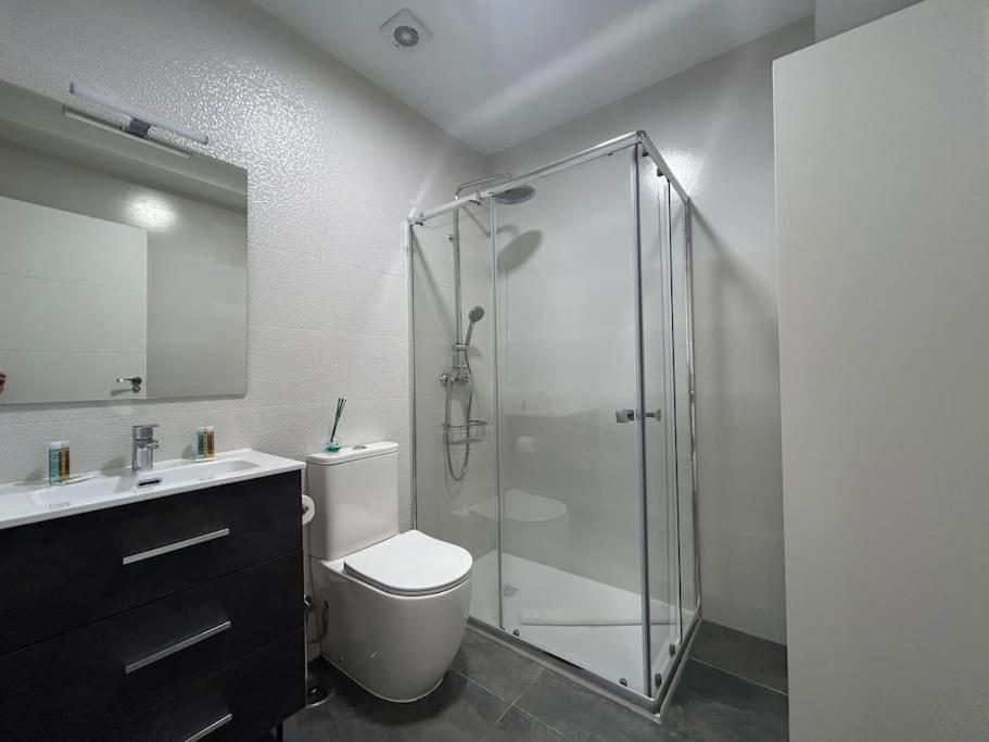 Large In - Boto Apartment *