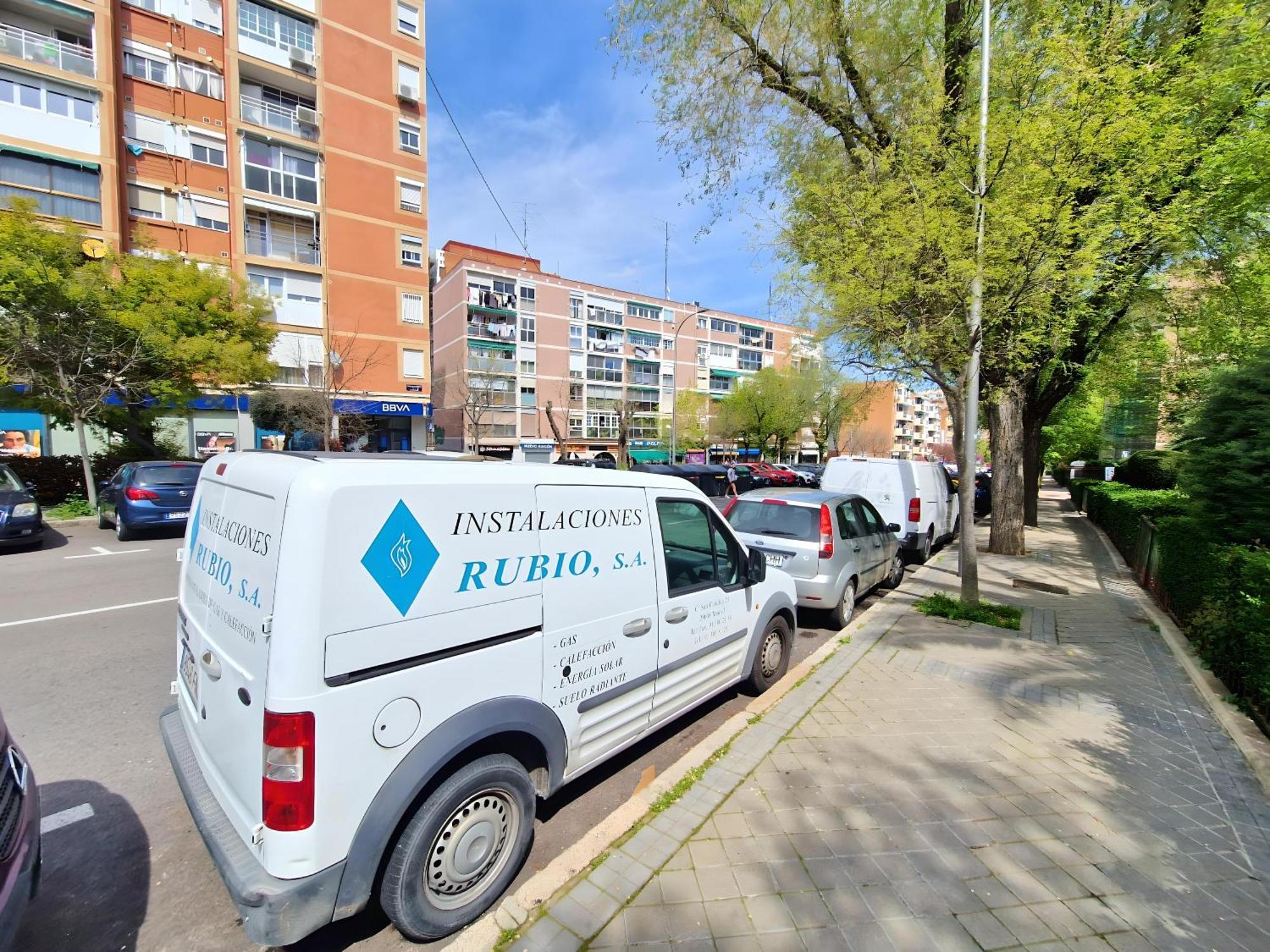 Estupendo En Pinar Del Rey * Madrid
