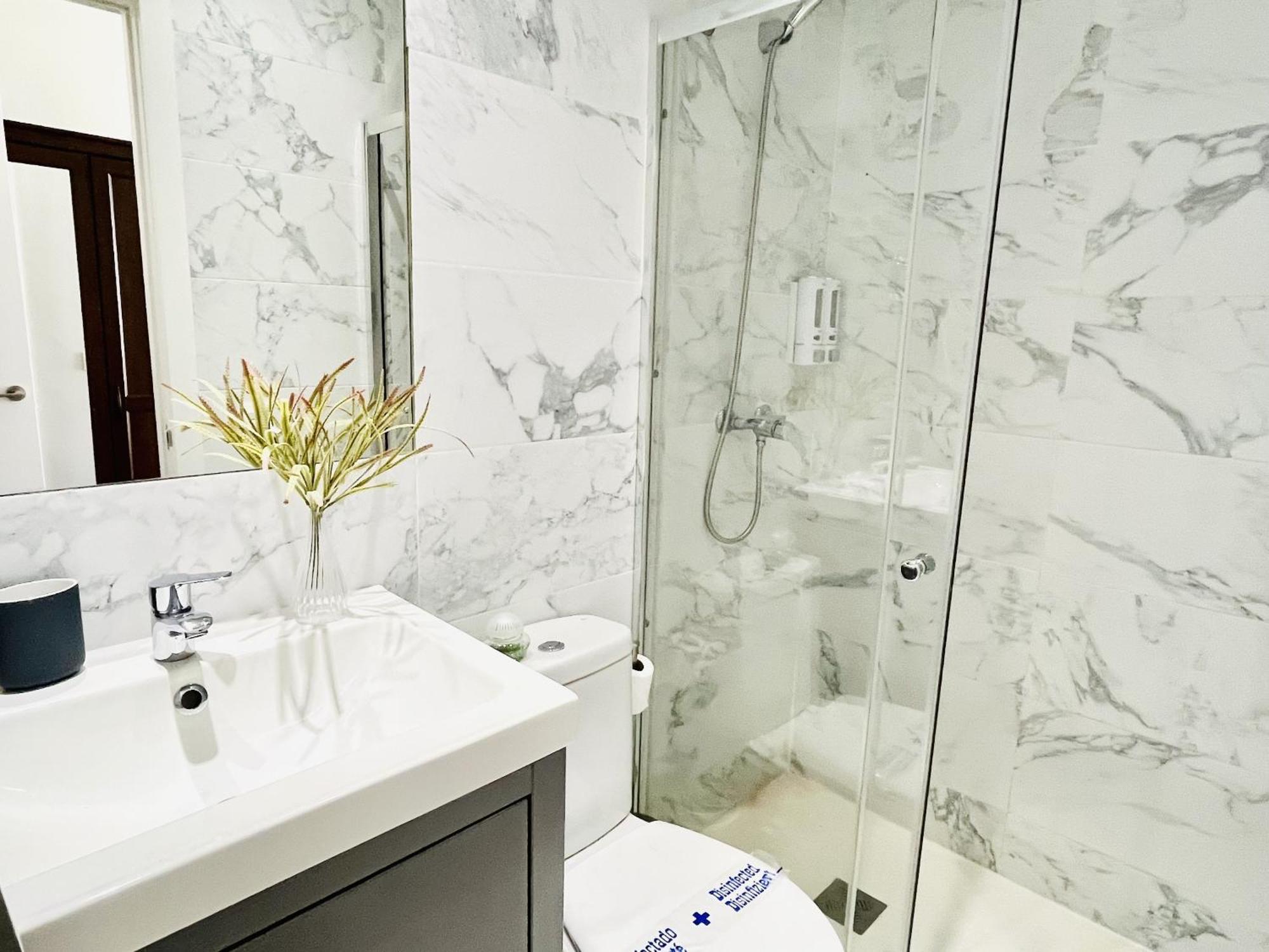 Dplace To Be - Luxury In Historic Center * Madrid