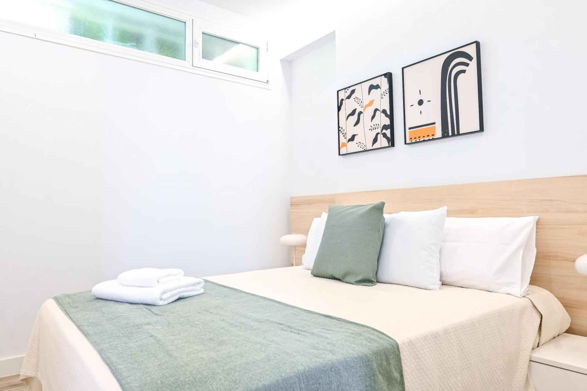 Apartment For Bonito Temporal De Dos En Hortaleza Boy5